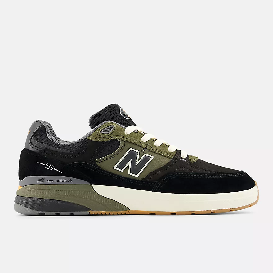 NEW BALANCE NM933 BLACK OLIVE 1