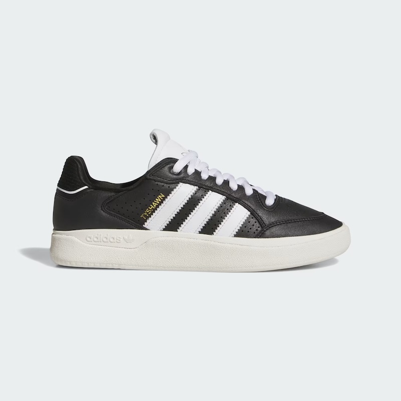 ADIDAS TYSHAWN LOW BLACK BLACK WHITE 1 copia
