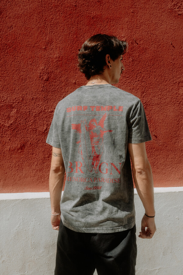 Camiseta Buragun Temple antracite washed 3