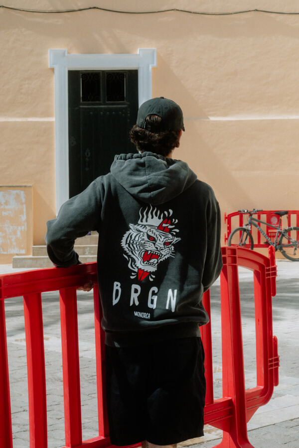 Sudadera Buragun Bengal black washed