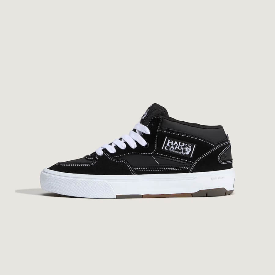 VANS SKATE HALF CAB WAFFLECUP BW 1 1